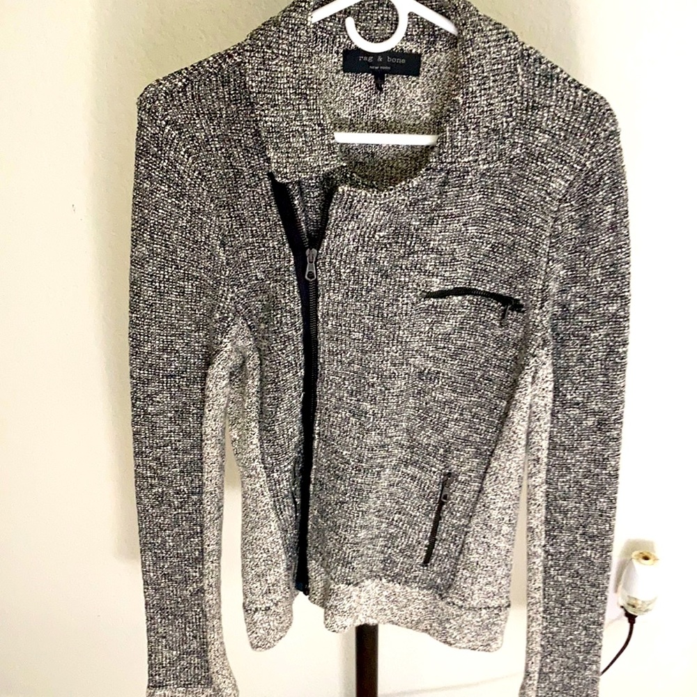 Beautiful knit rag and bone jacket. Goes with everything.